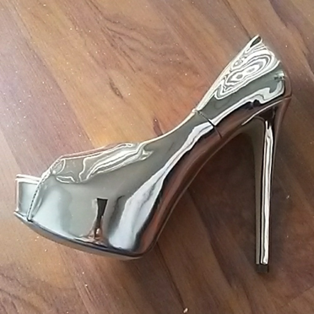 Shoes rose gold stilleto